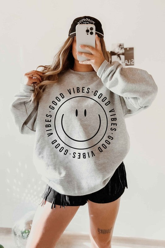 GOOD VIBES HAPPY SMILES GRAPHIC SWEATSHIRT